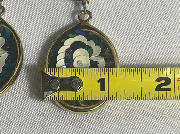 Vintage 80’s Elegant Sequin Drop Clip On Earrings Multicolor Gold/Silver Gold