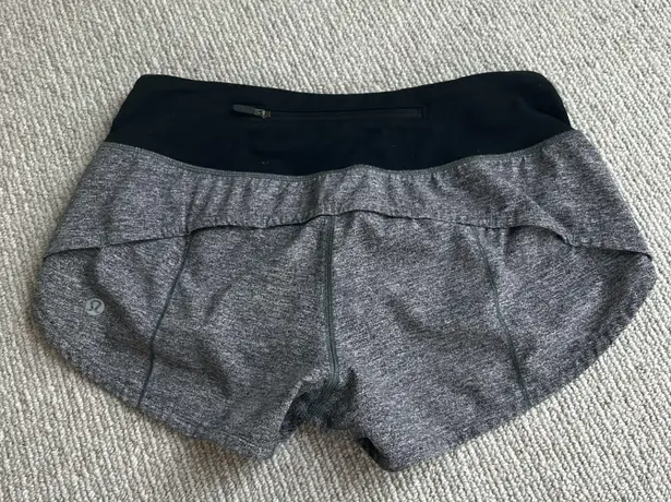 Lululemon Speed Up Short Low-Rise 2.5” - Image 3