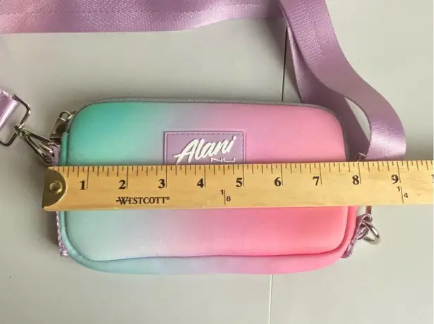 Alani Nu Travel Bag Crossbody Tie Dye Limited Neoprene Zip Purse Pink purple