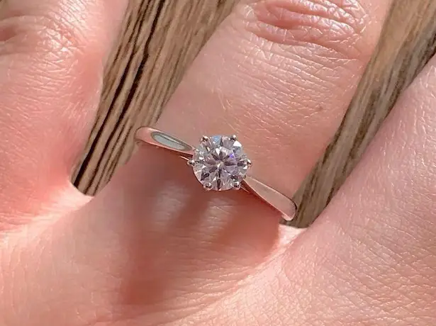 Boutique 1ct Solitaire Platinum Simulated Diamond Engagement Wedding Ring,‎ Size 6 NEW