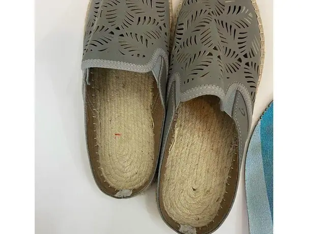 Olukai  Kaula 'olu 'ili Espadrille Mule size 9 like new