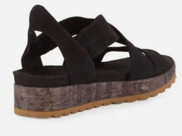 Bernardo Suede Black Sandals, 7.5