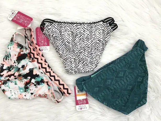 Hula Honey Bikini Bottom 3 Wholesale Small (Set J)