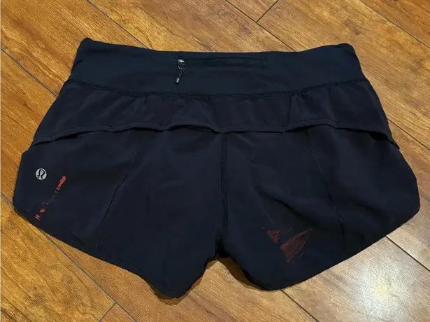 Lululemon  Shorts *flawed*