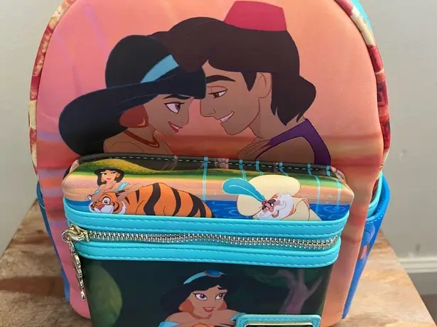 Lounge Fly Aladdin Princess Scenes Mini Backpack