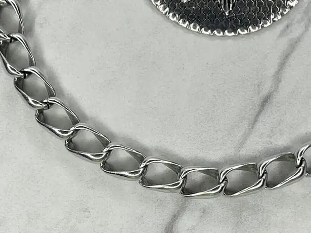 Womens Silver Tone Chain Belt Lion Crest Charm Y2K Festival XS ✨