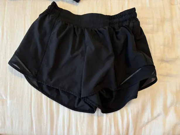 Lululemon Hotty Hot Shorts 4”