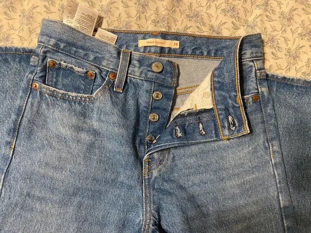 Levi's Wedgie Straight Jeans