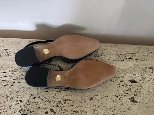 Veronica Beard Cecile Blue & Black Denim Cap-Toe Slingback. Size 6M. MSRP $375