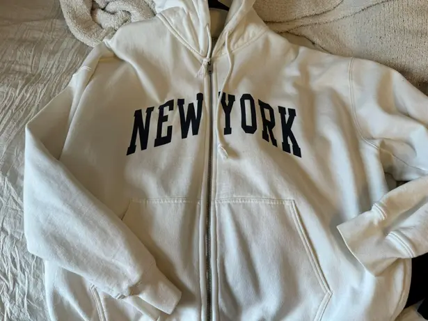 Brandy Melville Zip Up