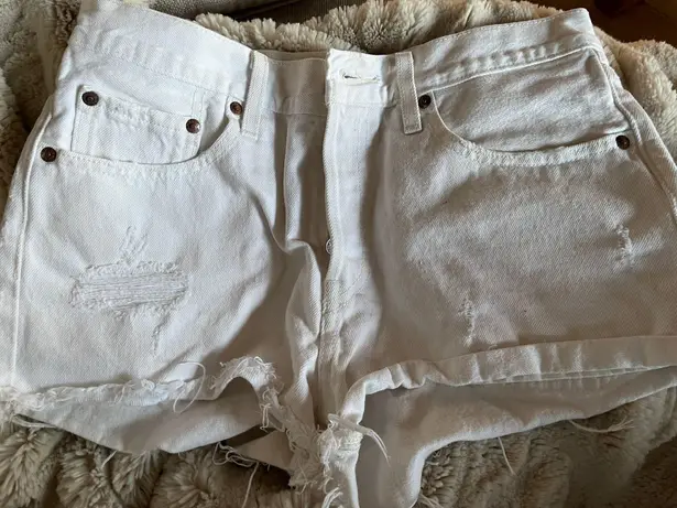 Levi's White Levi Jean Wedgie Shorts