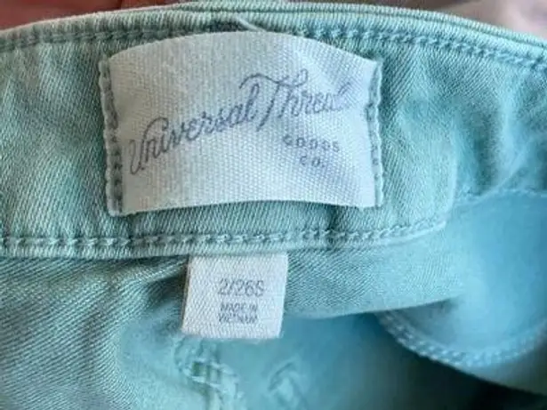 NWOT Universal Threads Sage Green Jeans Size 2