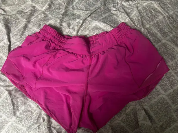 Lululemon Hotty Hot Short 2.5”