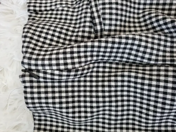 H&M  Black and White Checkered Dress Pants thumbnail 7
