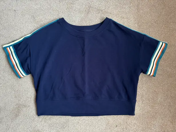 New York And Company SoHo Street Crop Top Large