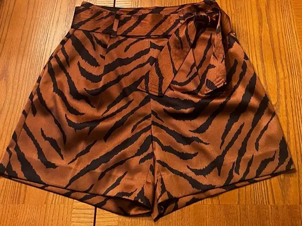 White House | Black Market  Tiger Print 5” High Waisted Belted Satin Shorts Size 2