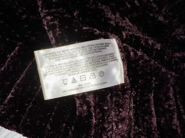 Orvis Velvet Purple Knit Sweater 