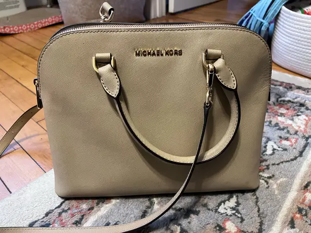 Michael Kors  Purse Crossbody - Image 3