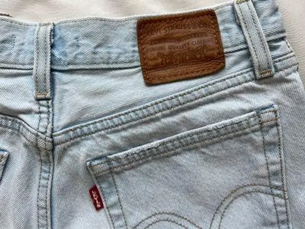 Levi's Wedgie Shorts