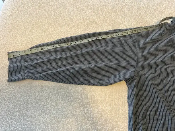 Warner Brothers Vintage 90s Tasmanian Devil from Looney Tunes Cotton Button Down Shirt