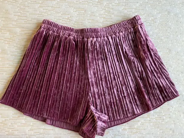 pink velvet pull on shorts