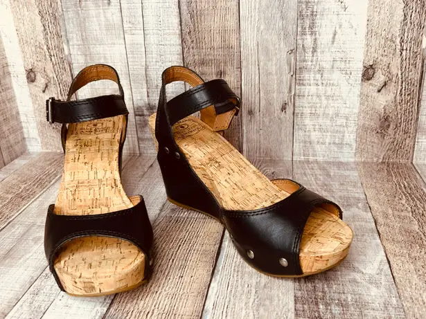 Lucky Brand NIB  Maryann Black Wedge Sandals Shoe Sz 8.5