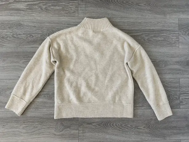 Universal Threads Universal Thread Woman’s Mock Turtleneck Knit Sweater