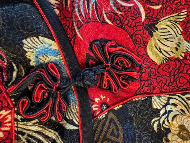 Sue’s Fashion Cheongsam Chinese Satin Short Sleeve Slim Maxi Dress. Size Medium