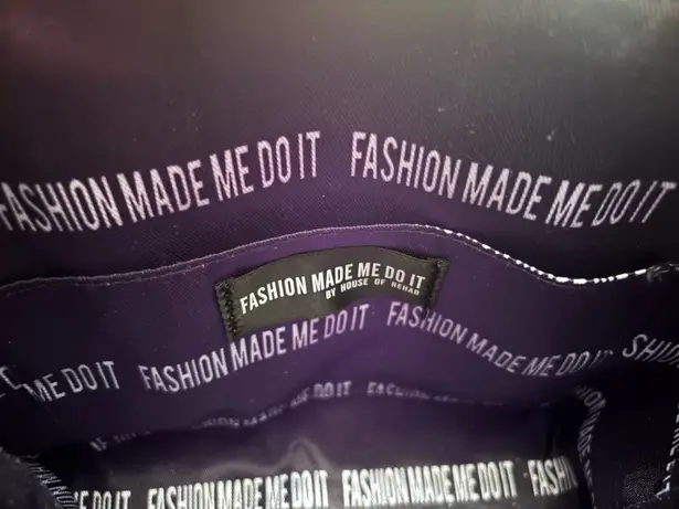 Fashion made me do it Silver and white Fashion Tote Bag