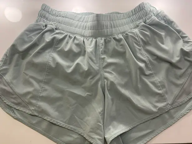 Lululemon Hotty Hot Short 4”