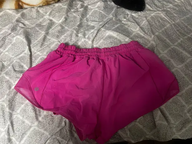 Lululemon Hotty Hot Short 2.5”