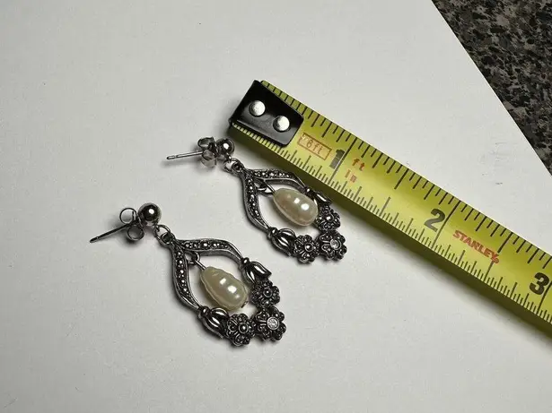 Avon Silver Tone Faux Pearl Rhinestone Pierced Dangle Drop Earrings