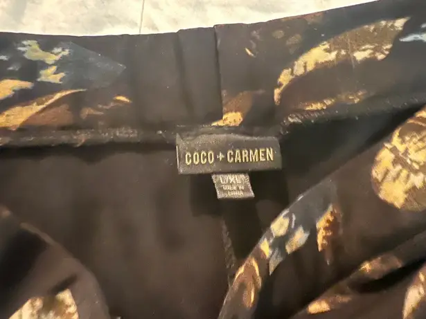 Coco + Carmen Printed Leggings