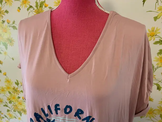 Boutique Huntington Beach Tee maxi dress size 1X Pink