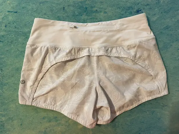 Lululemon Speed Up Shorts 4” - Image 2