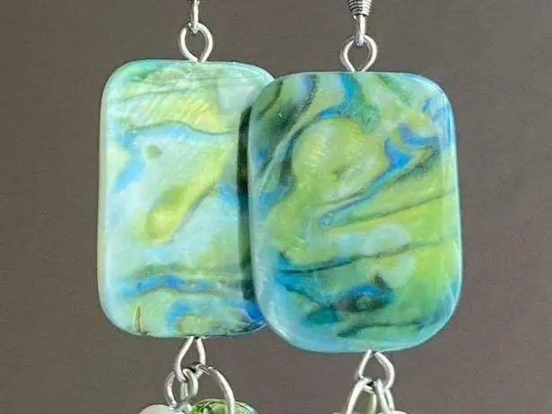 Handmade natural shell & freshwater pearls & Czech glass mix dangle earrings✨