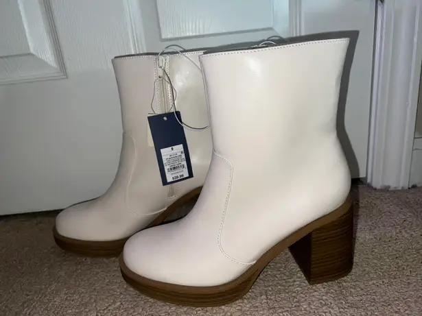 Universal Threads NWT Off-White Tall Ankle Booties  - Image 1