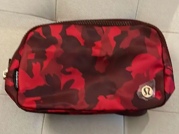 Lululemon NWT  New Year Everywhere Belt Bag Rabbit All Over Print Red Multi