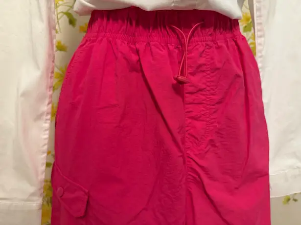 High waist parachute cargo pants in hot pink size M Size M