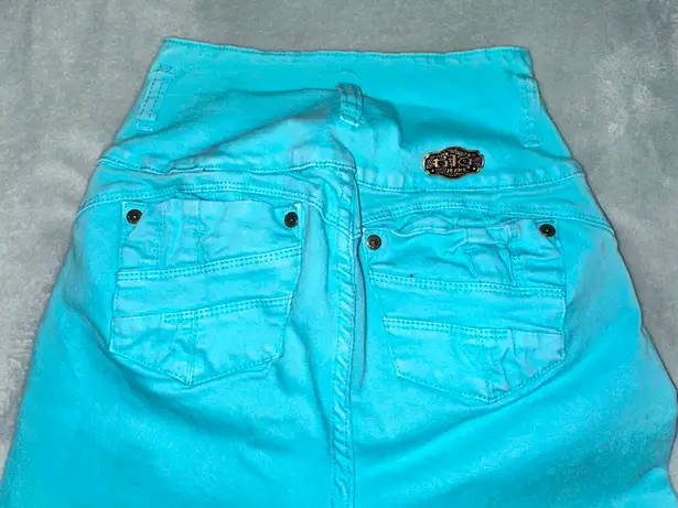 Tiki Jeans Teal Capri Jeans 