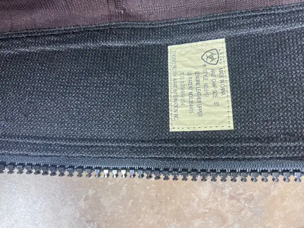 Ariat  Half chaos thumbnail 3