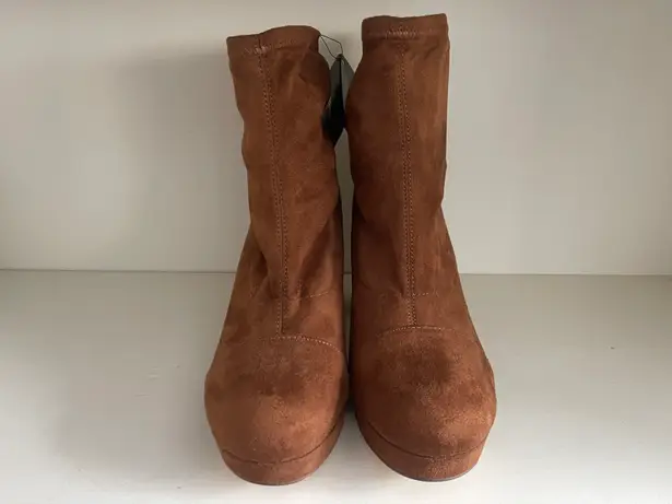 Forever 21 Suede Heeled Boots