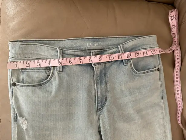 The Loft EUC modern skinny light indigo distressed jeans