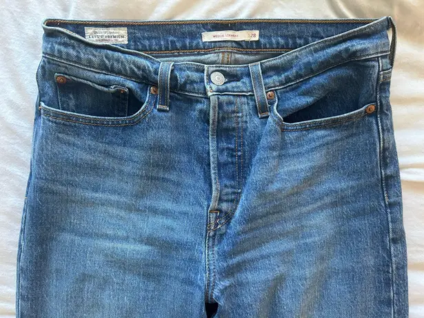 Levi's Wedgie Straight Jeans