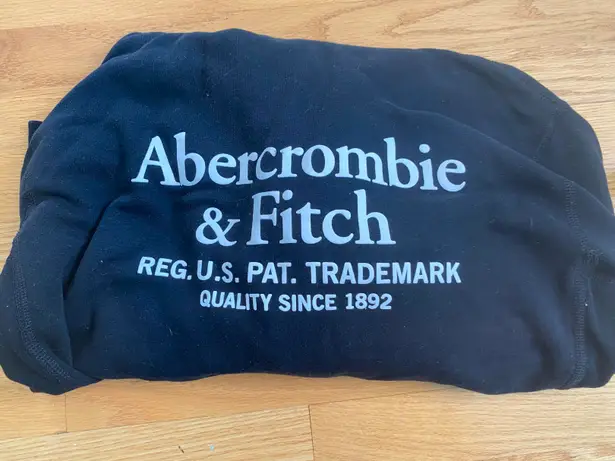 Abercrombie & Fitch Sweatshirt