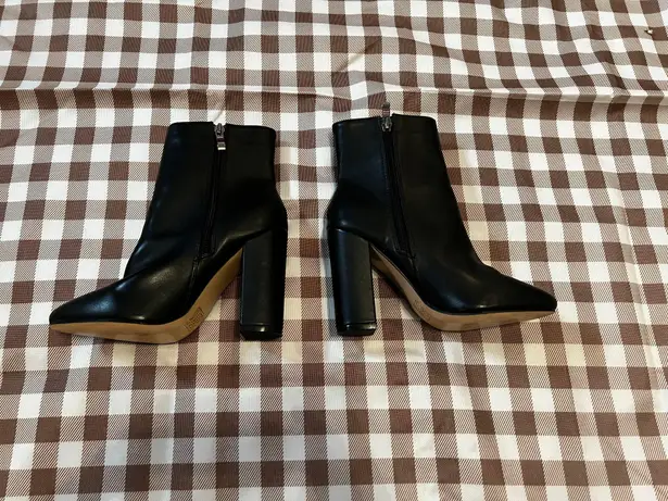 Black Heel Boots Size 5