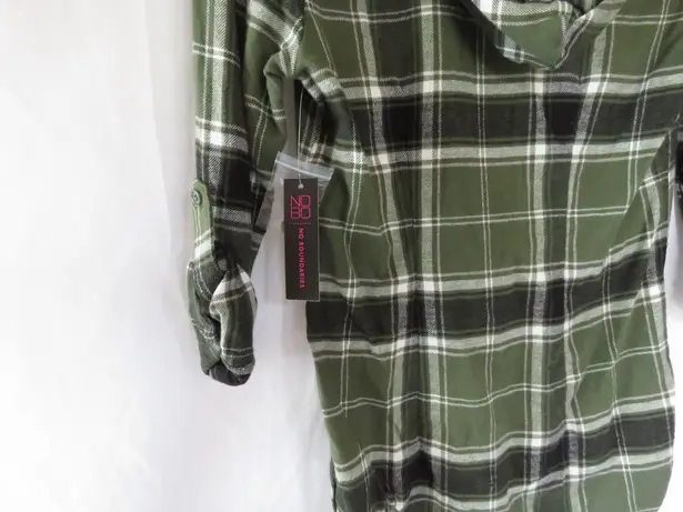 No Boundaries NoBo Button Down Hoodie - Image 6