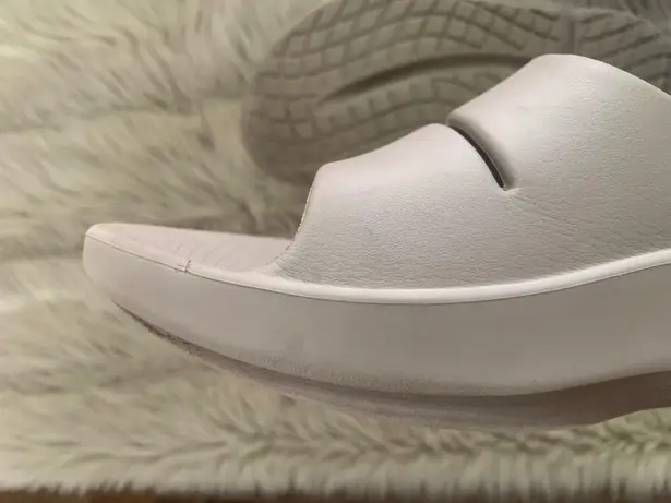 Oofos Unisex OOAHH SLIDE SANDAL