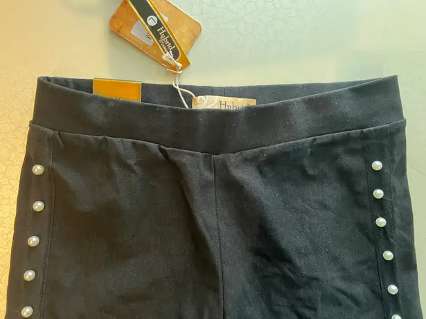 Hybrid & company | ladies pull on Pearl embellished leggings. Size: L.