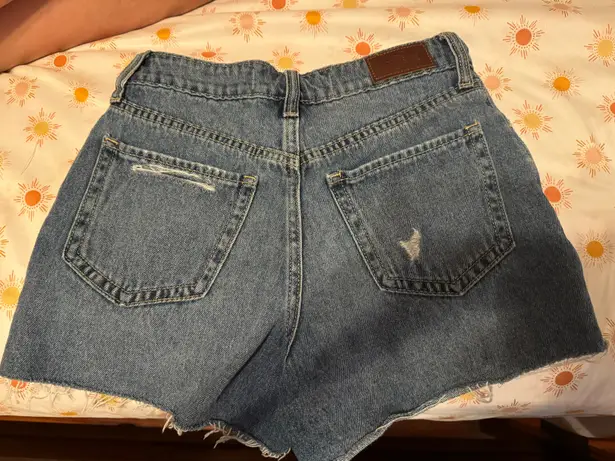 Hollister High Rise Mom Shorts